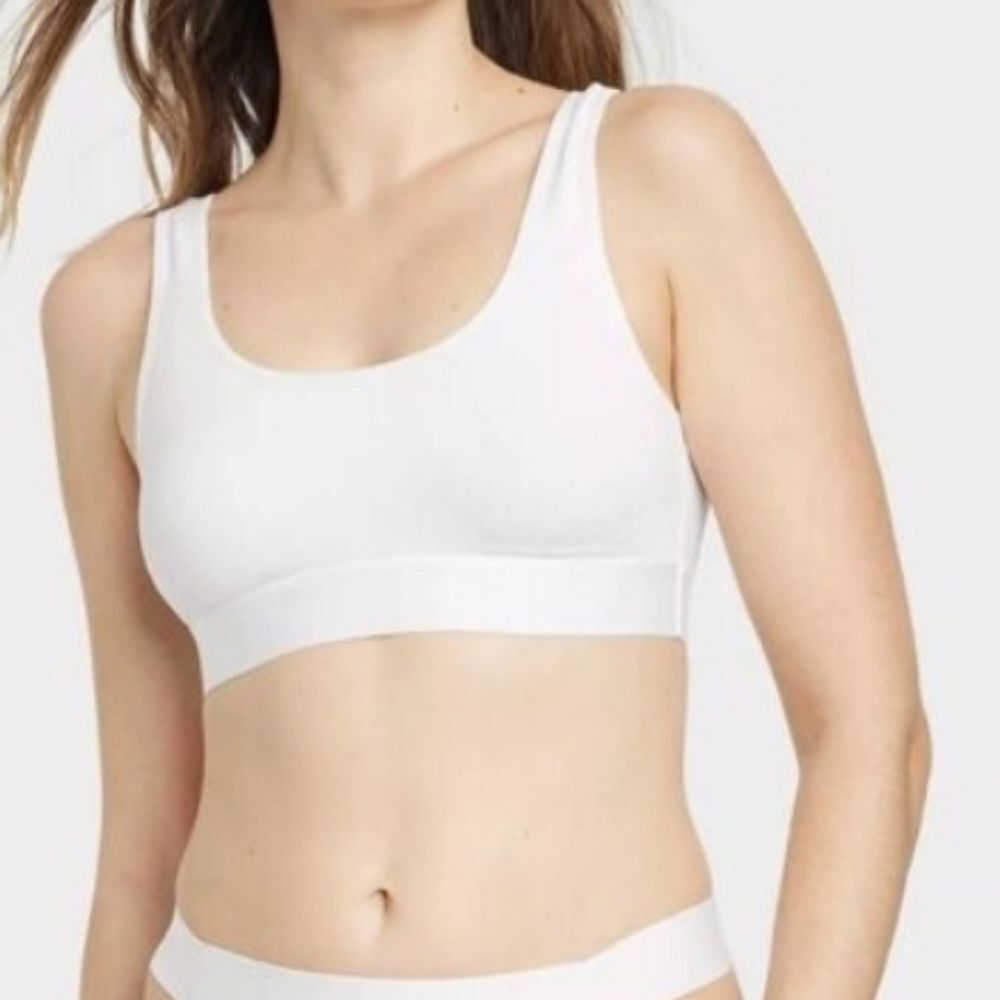 Auden Womens Cotton Stretch Unlined Scoop Bralette White - Picture 11 of 12